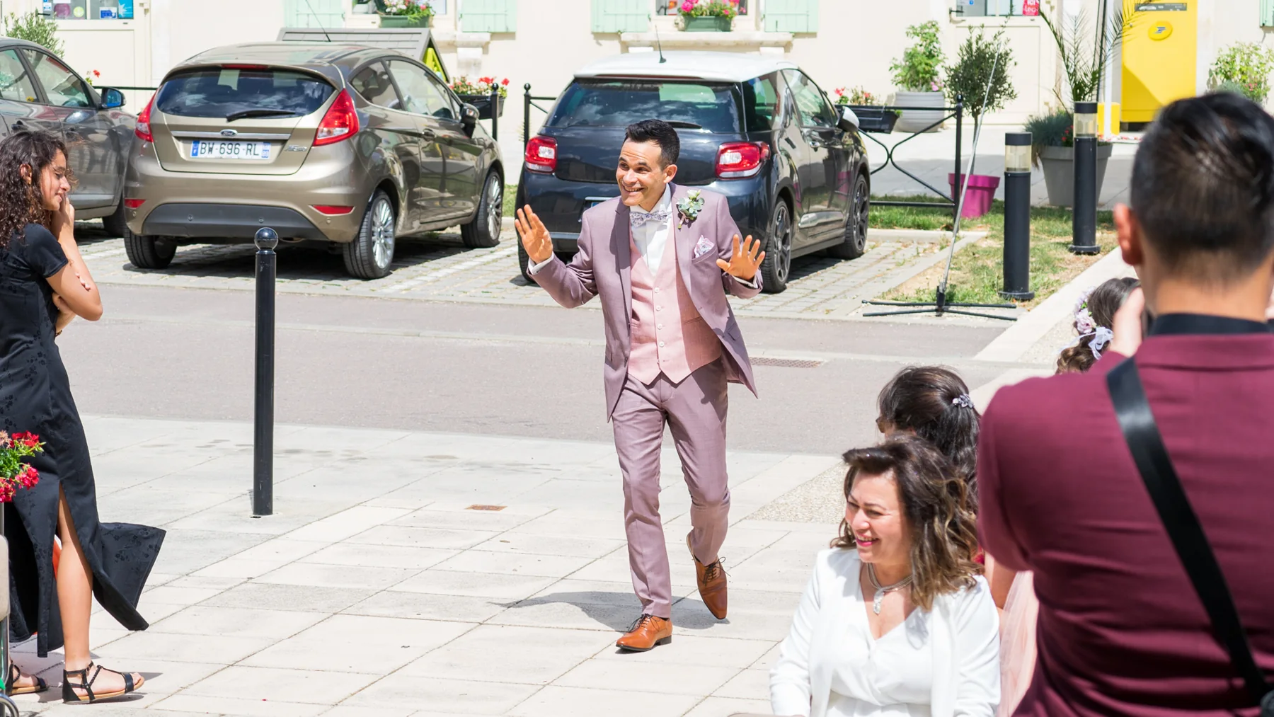 Claudia et Aurélien, autour de la cérémonie à la mairie